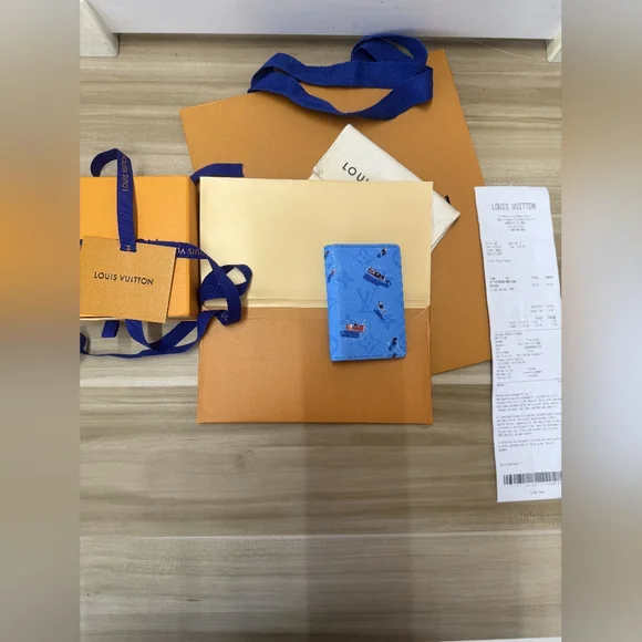Louis Vuitton Pocket Organizer Blue